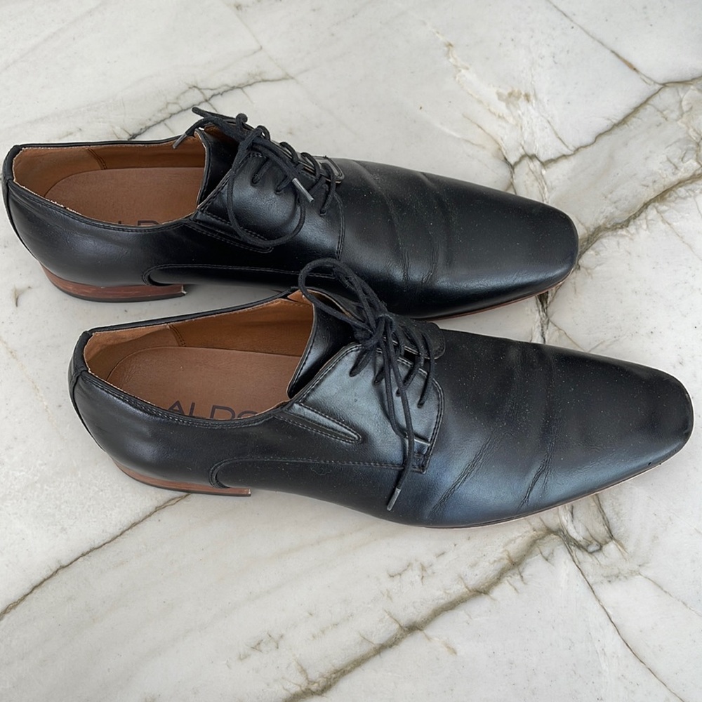 Men black classy shoes